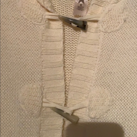 Cream Sweater - Picture 2 of 3